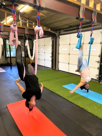 Aerial Fitness class in action — photo 3