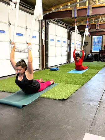 Aerial Fitness class in action — photo 12