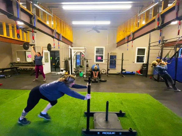 Functional Fitness class in action — photo 4