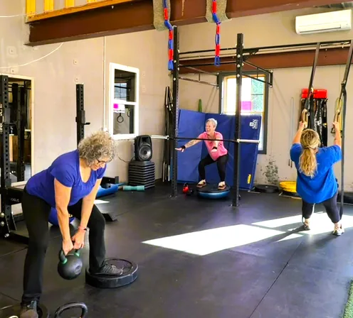 Functional Fitness class in action — photo 6