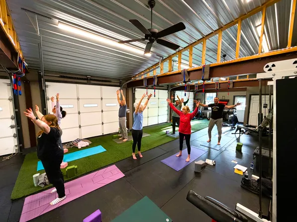 Yoga class in action — photo 13